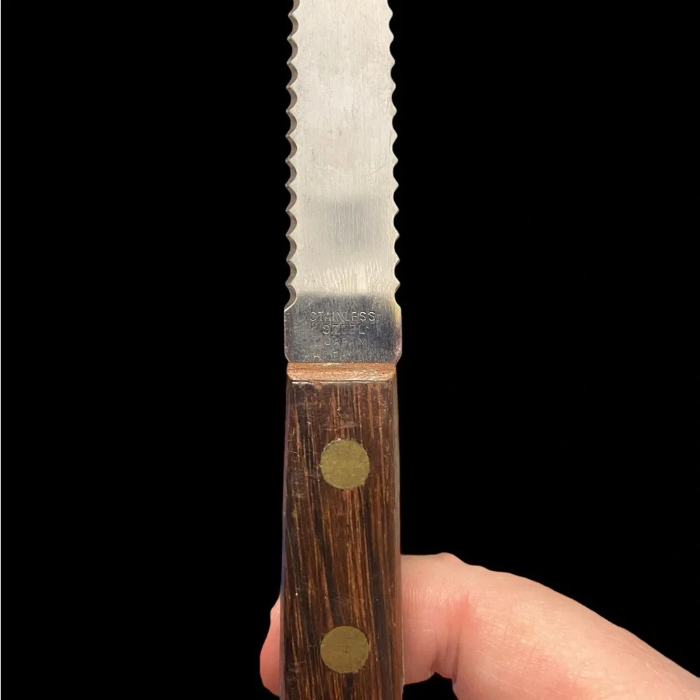 Vintage grapefruit knife, designed for sectioning citrus fruits. - Picture 3 of 3